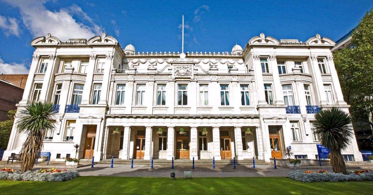 英國倫敦瑪麗女王大學(xué)碩士申請條件