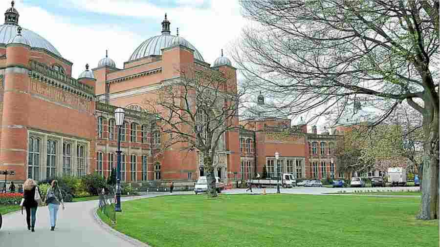 伯明翰大學(xué)補考輔導(dǎo)