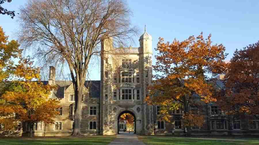 密歇根大學(xué)課程輔導(dǎo)哪家好