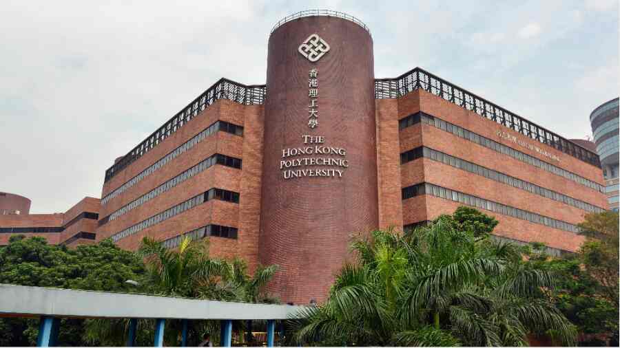 香港理工大學(xué)AF4615金融經(jīng)濟(jì)學(xué)課程輔導(dǎo)